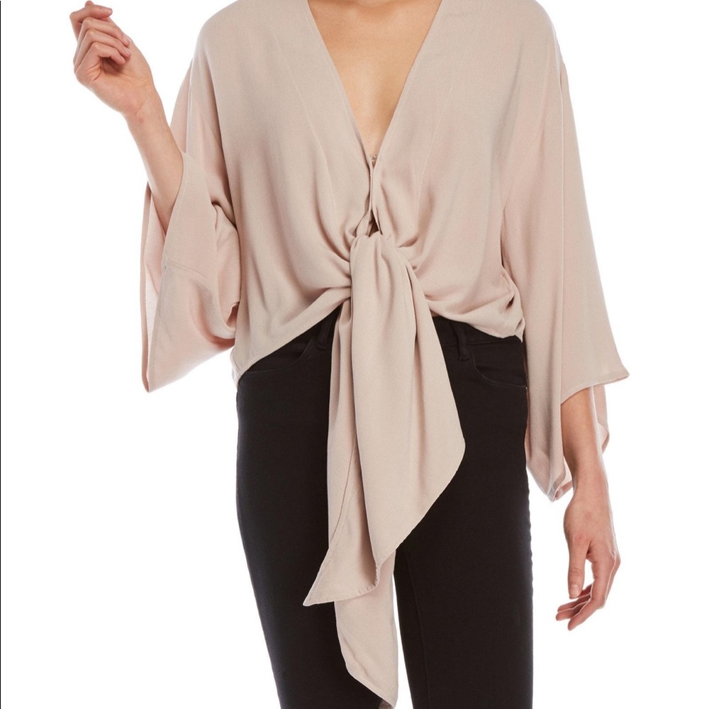 Olivaceous wrap top